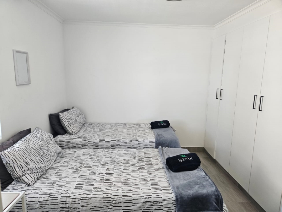 2 Bedroom Property for Sale in Stilbaai Wes Western Cape